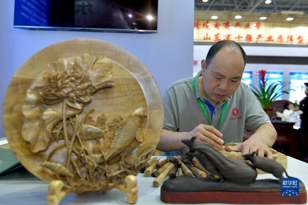银河网下载